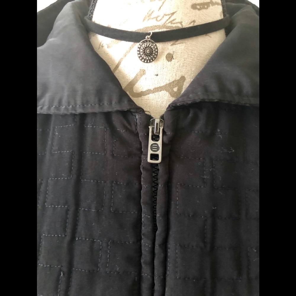 Black jacket! - Picture 6 of 7